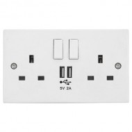 BG Switched Socket 2Gang 13Amp With USB